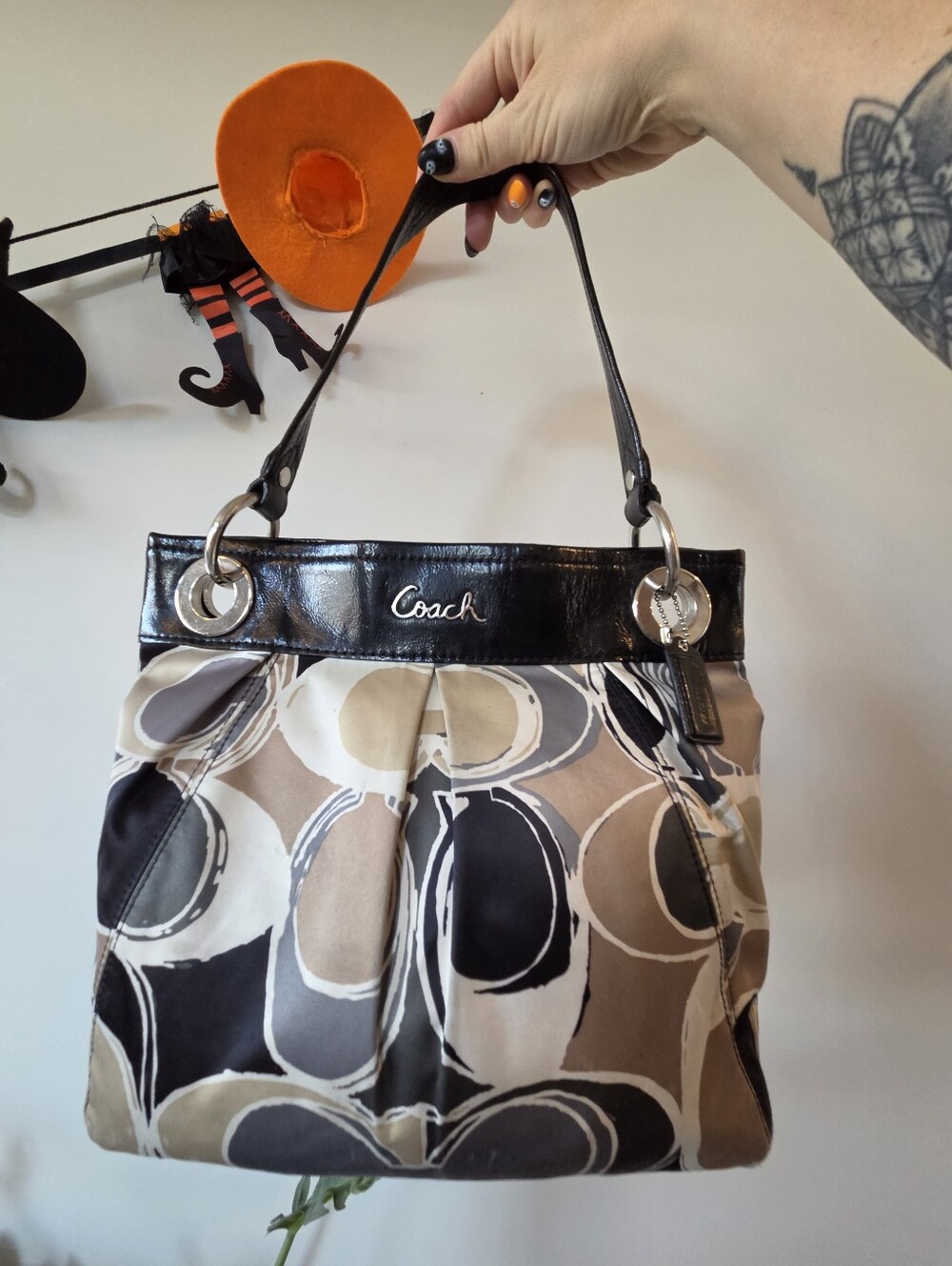Coach F17649 Ashley Optic Signature Sateen Scarf Print Shoulder Bag